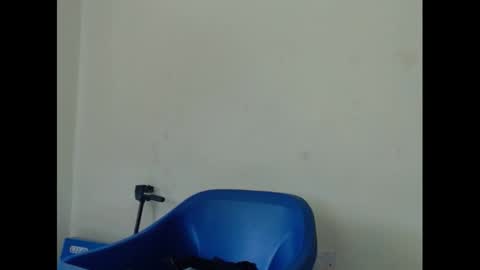 horny4bum online show from February 11, 11:09 am