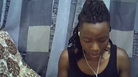 Leila online show from April 13, 4:22 pm