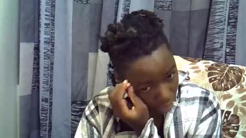 Leila online show from March 21, 6:12 pm