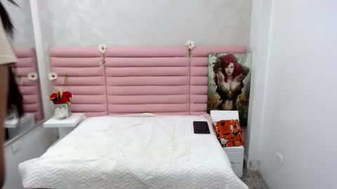 horny_bri_ online show from November 7, 3:31 am