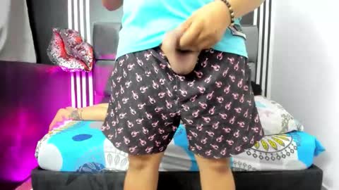 Snapshot of horny_couplefire chatting on October 10, 4:13 pm horny_couplefire online show from October 10, 4:13 pm