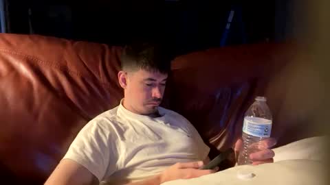 Justin 7 inches online show from September 12, 12:45 am