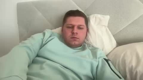 hornyboy95300 online show from February 8, 3:42 pm