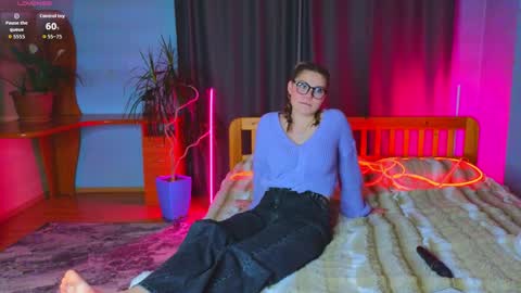 Jolly online show from April 4, 3:30 pm