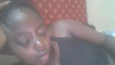 hornygal001 online show from April 20, 6:11 pm