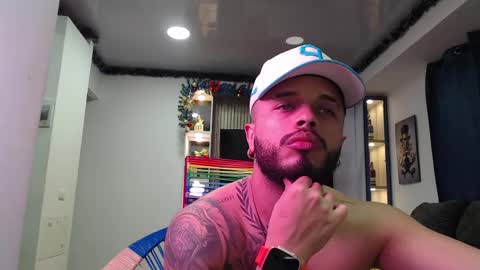 hornygirl_20000 online show from April 5, 1:24 am