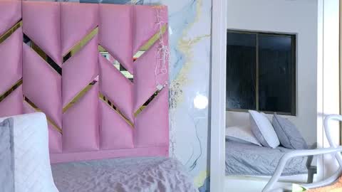 Valentina  online show from September 15, 12:39 pm