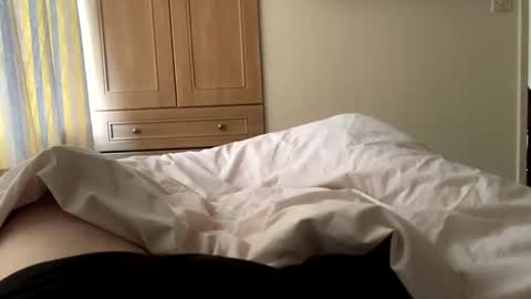 Snapshot of hornyian91 chatting on February 2, 9:07 am Liverpool lad online show from February 2, 9:07 am