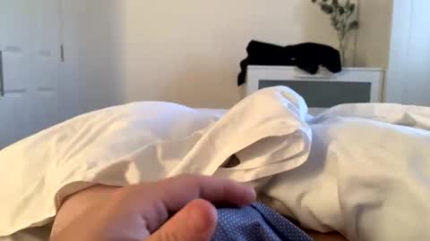 Snapshot of hornyian91 chatting on October 27, 7:41 am Liverpool lad online show from October 27, 7:41 am