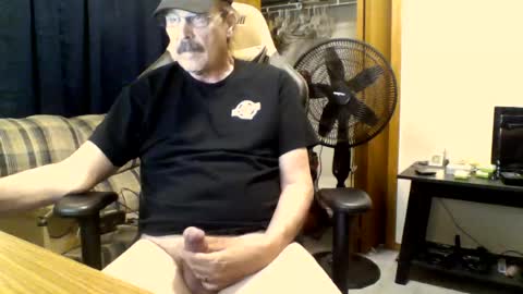 hornymanwi online show from July 22, 12:29 pm