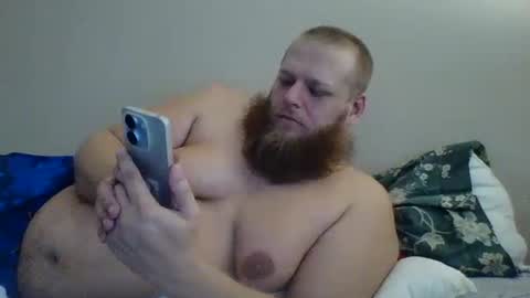 Snapshot of hornynccascade chatting on October 1, 3:22 pm hornynccascade online show from October 1, 3:22 pm