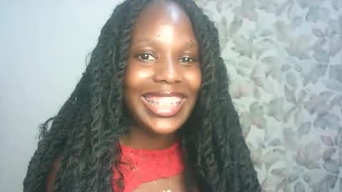 Millie online show from November 2, 9:04 pm