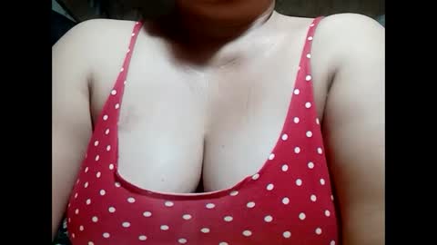 hot_boobs21 online show from February 16, 9:27 pm