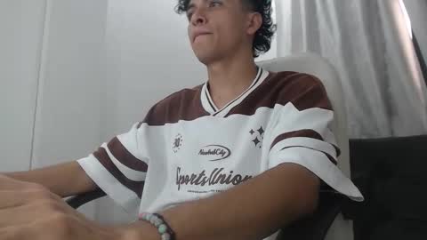 Salomon online show from January 11, 6:47 pm