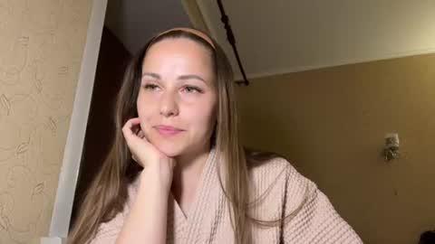 hot_chance_ online show from June 27, 2:12 pm