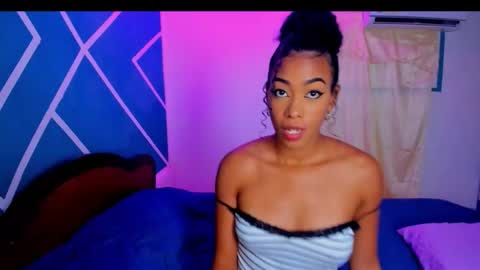 Hot Couple online show from September 25, 9:16 am