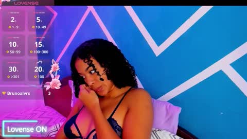 Hot Couple online show from September 27, 9:18 am