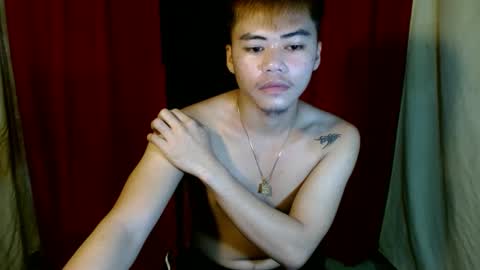 Snapshot of hot_emmanuel chatting on February 24, 10:47 pm hot_emmanuel online show from February 24, 10:47 pm