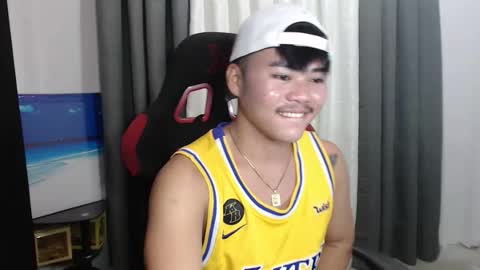 Snapshot of hot_emmanuel chatting on September 18, 8:29 am hot_emmanuel online show from September 18, 8:29 am