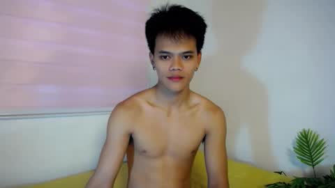 hot_fucker_ online show from September 14, 3:31 am