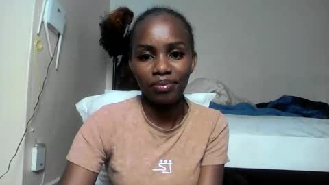 hot_kisser4 online show from January 9, 3:28 pm