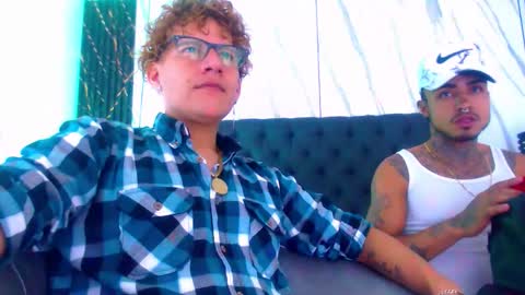 SEXY COUPLE  online show from December 1, 7:34 pm