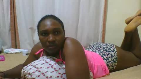 Snapshot of hot_masha chatting on October 16, 2:22 am hot_masha online show from October 16, 2:22 am