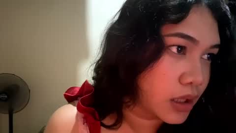 hot_moama online show from July 21, 1:24 pm