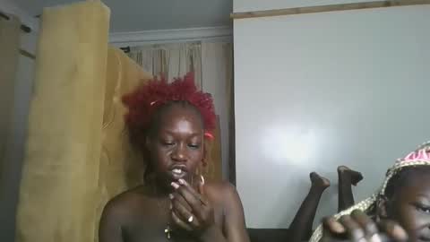 Hot petite online show from February 26, 6:39 am