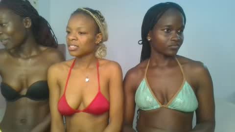 Petite online show from June 27, 10:54 am