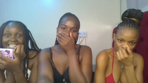 Petite online show from July 11, 5:27 pm