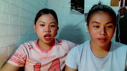 Selena online show from November 26, 9:17 am