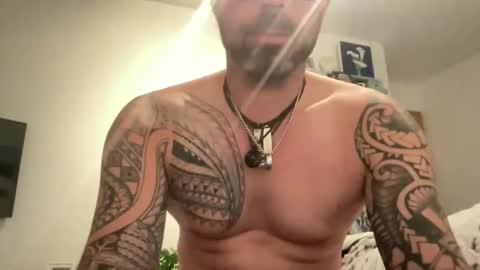 Snapshot of hot_sex83 chatting on September 28, 8:07 pm letmedoo2 online show from September 28, 8:07 pm