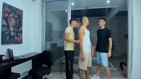 Vanesa Oliver and Andrew online show from September 16, 2:13 am