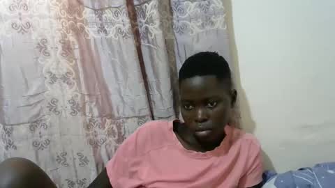 hot_shawrry online show from March 5, 10:11 am