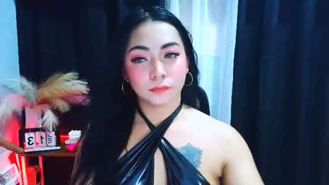 hot_xirene online show from July 13, 10:41 am