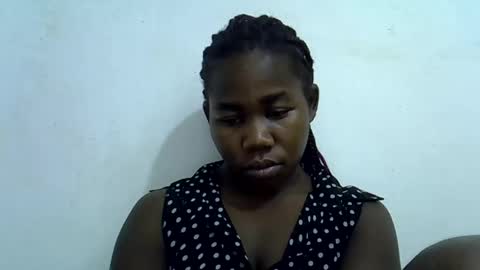 hotagrace online show from October 9, 7:03 am