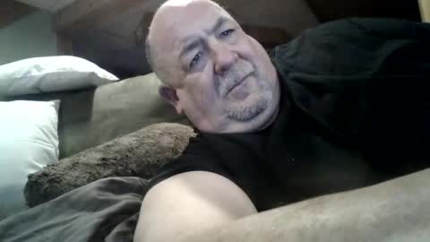 Hot and Horny online show from December 3, 11:51 pm