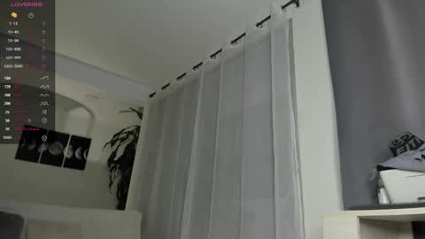 Snapshot of hotay_ chatting on March 11, 3:14 am Andrew xdres08 online show from March 11, 3:14 am