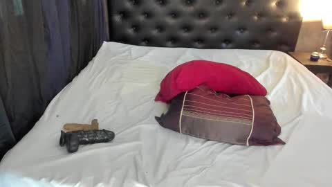 maria online show from February 19, 2:00 am