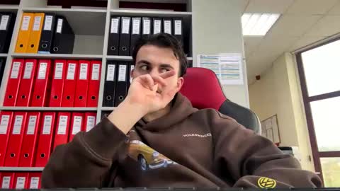 hotboyfuck9 online show from March 19, 1:38 pm