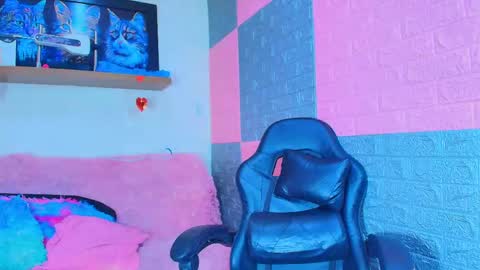 Hotcakes online show from May 10, 4:08 am