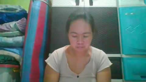 hotchicks4uxx online show from February 5, 12:31 am