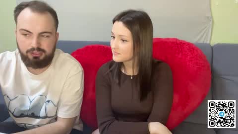 Max and Alina online show from April 23, 7:15 pm