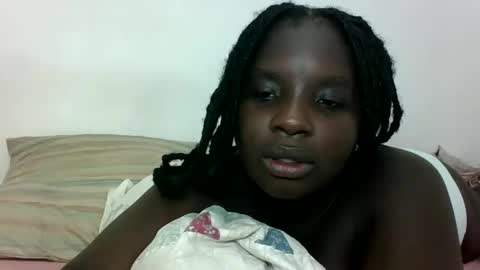 Snapshot of hotebbbyy chatting on September 25, 4:58 pm EBBY online show from September 25, 4:58 pm