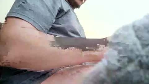 hotfucker87 online show from May 24, 11:33 pm