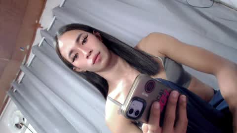 hotgirl_krisxx online show from July 20, 10:55 pm