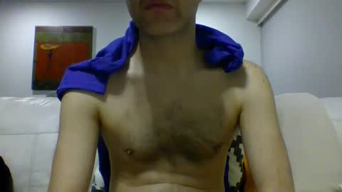 Snapshot of hotitan chatting on October 13, 4:36 am hottitan twitter Marianoshcam online show from October 13, 4:36 am