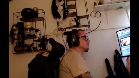 hotkinkytat online show from January 19, 12:15 pm