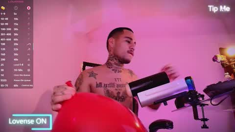 HoTLatinoX20CM online show from March 4, 11:29 am